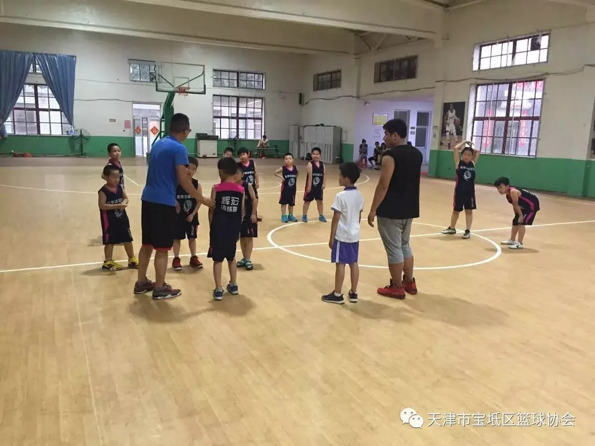 业余篮球运动员如何通过智能放松提高比赛表现?_1